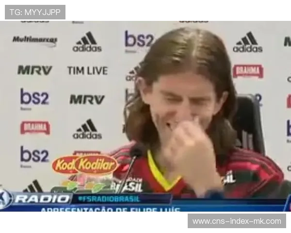 网球比赛误播广告!选手被迫停下 网球比赛误播广告!选手被迫停下