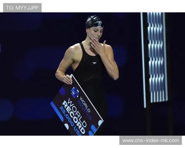 400 米自由泳再现天才少女:轻松破纪录 400 米自由泳再现天才少女:轻松破纪录