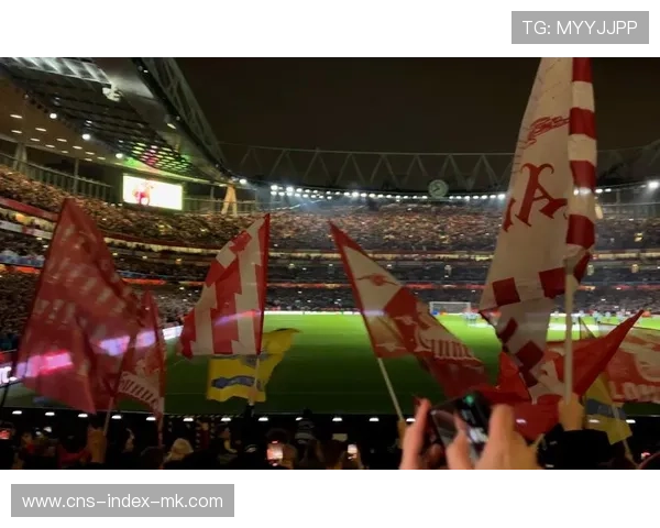 阿森纳在酋长球场持续推进，马丁内利不断制造突破口